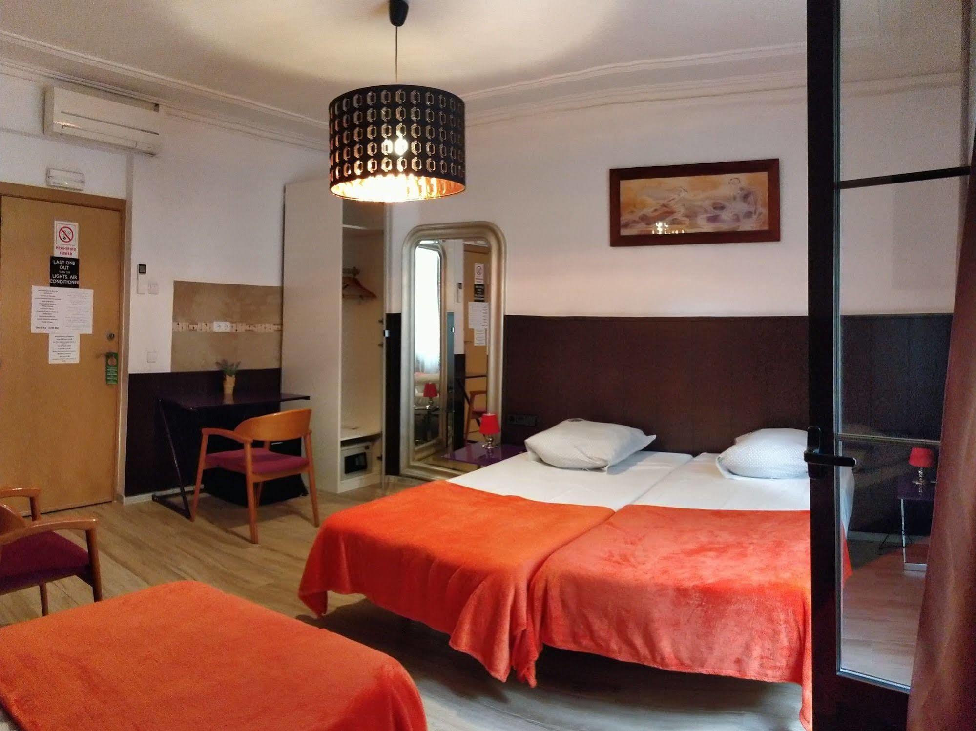 Casp Green House Barcelone Extérieur photo